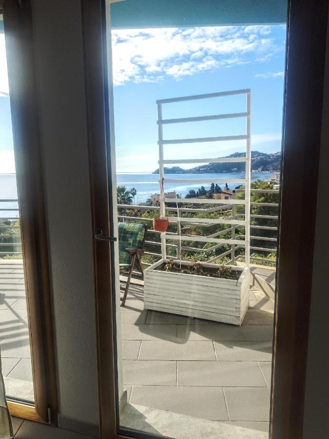 Lube Beach Home Letojanni Buitenkant foto